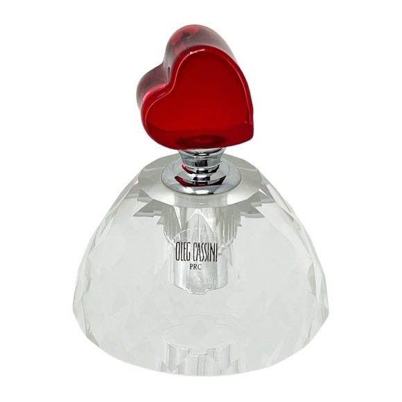 Oleg Cassini Signed Faceted Crystal Glass Perfume Bottle Red Heart Top - Picture 1 of 8
